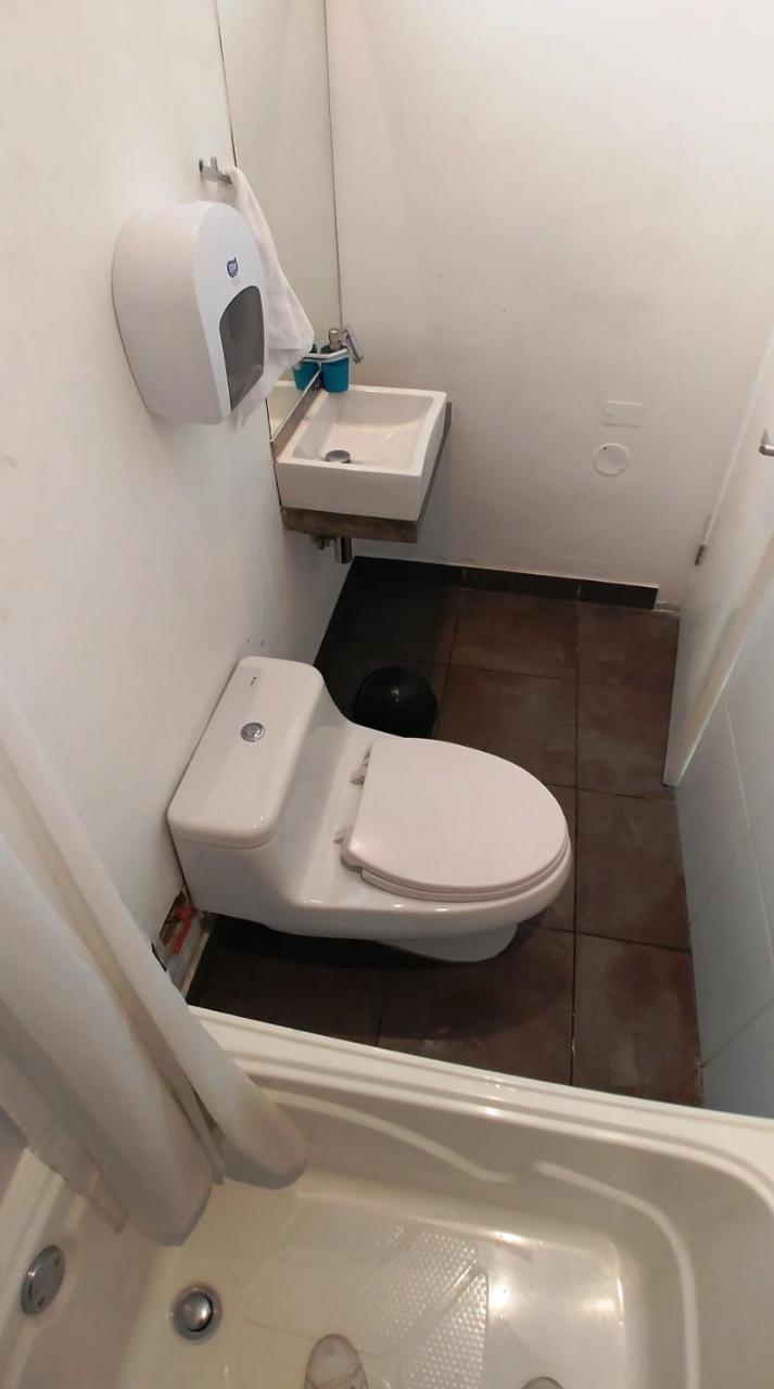 The Prime Spot, Backpacker'S Hostel Lima Zewnętrze zdjęcie